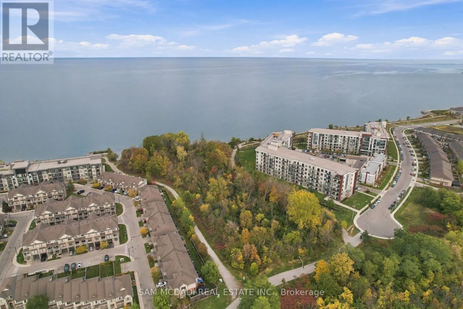 1 SOUTHSHORE CRESCENT