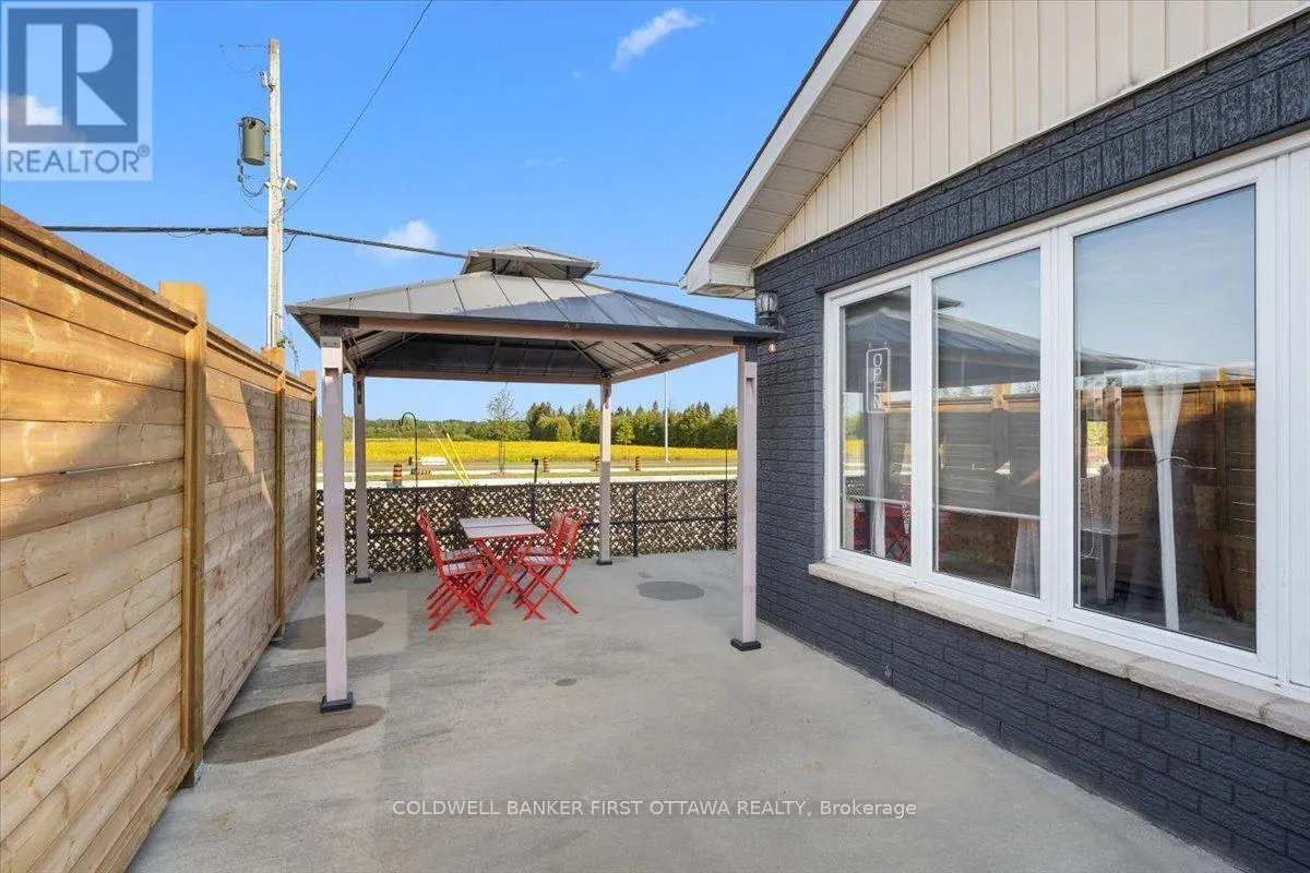 2820 COUNTY RD 43 ROAD