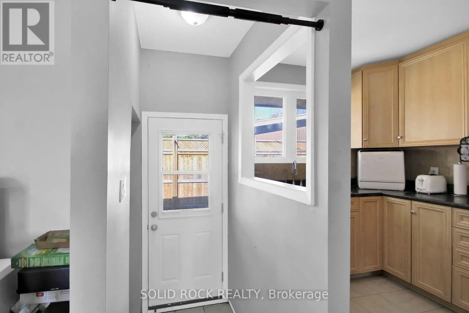 117 VIEWMOUNT DRIVE