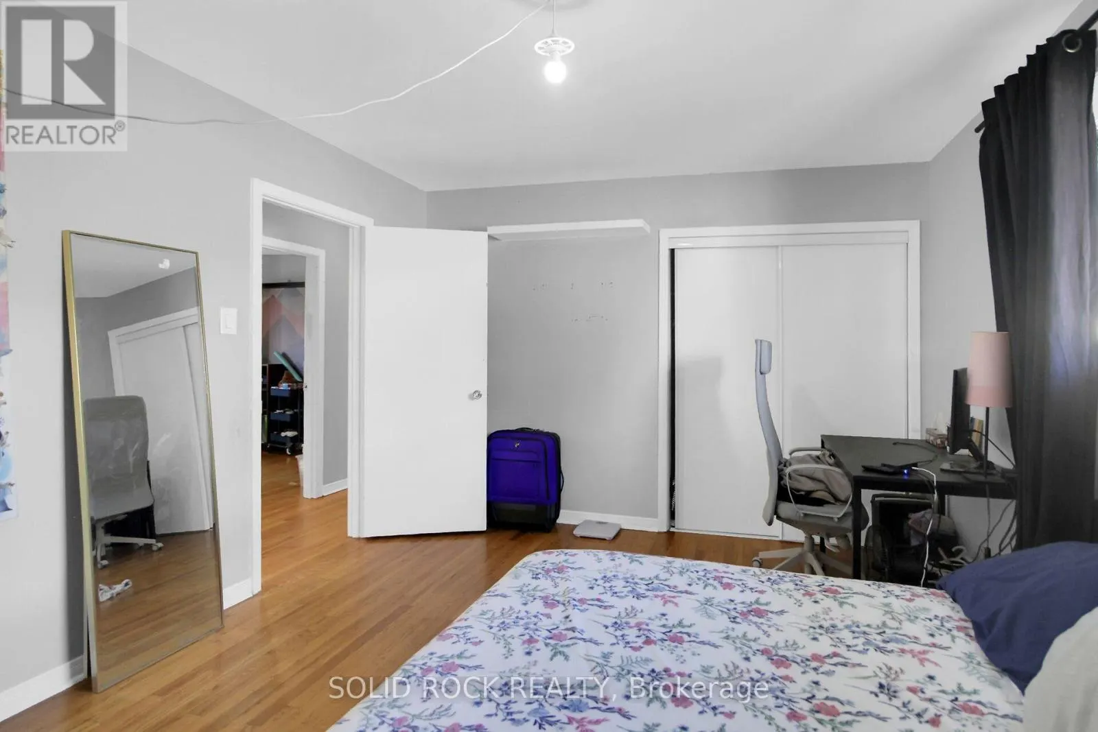 117 VIEWMOUNT DRIVE