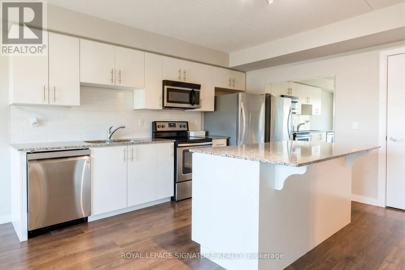 304 - 25 KAY CRESCENT