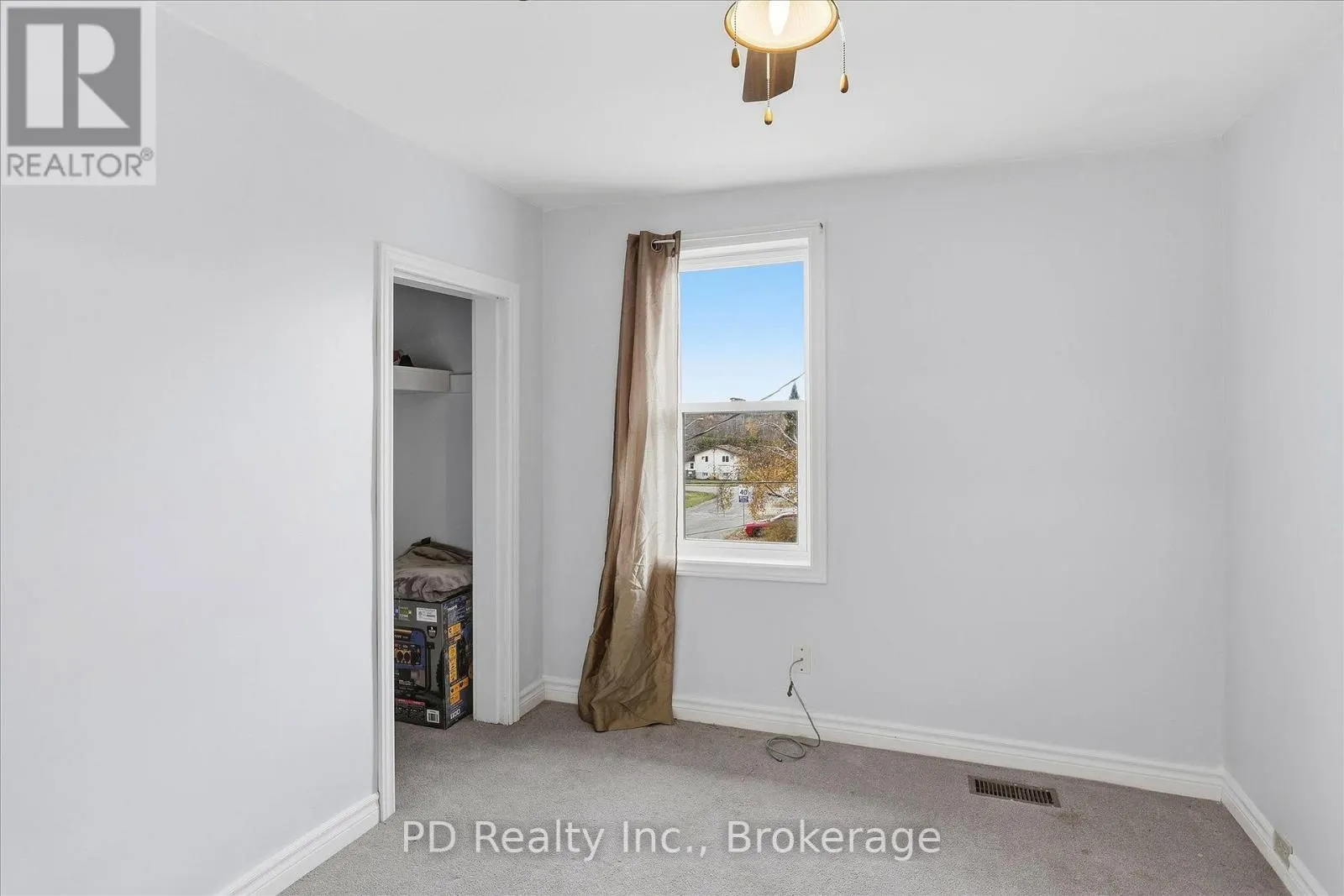 59 KING ST STREET W
