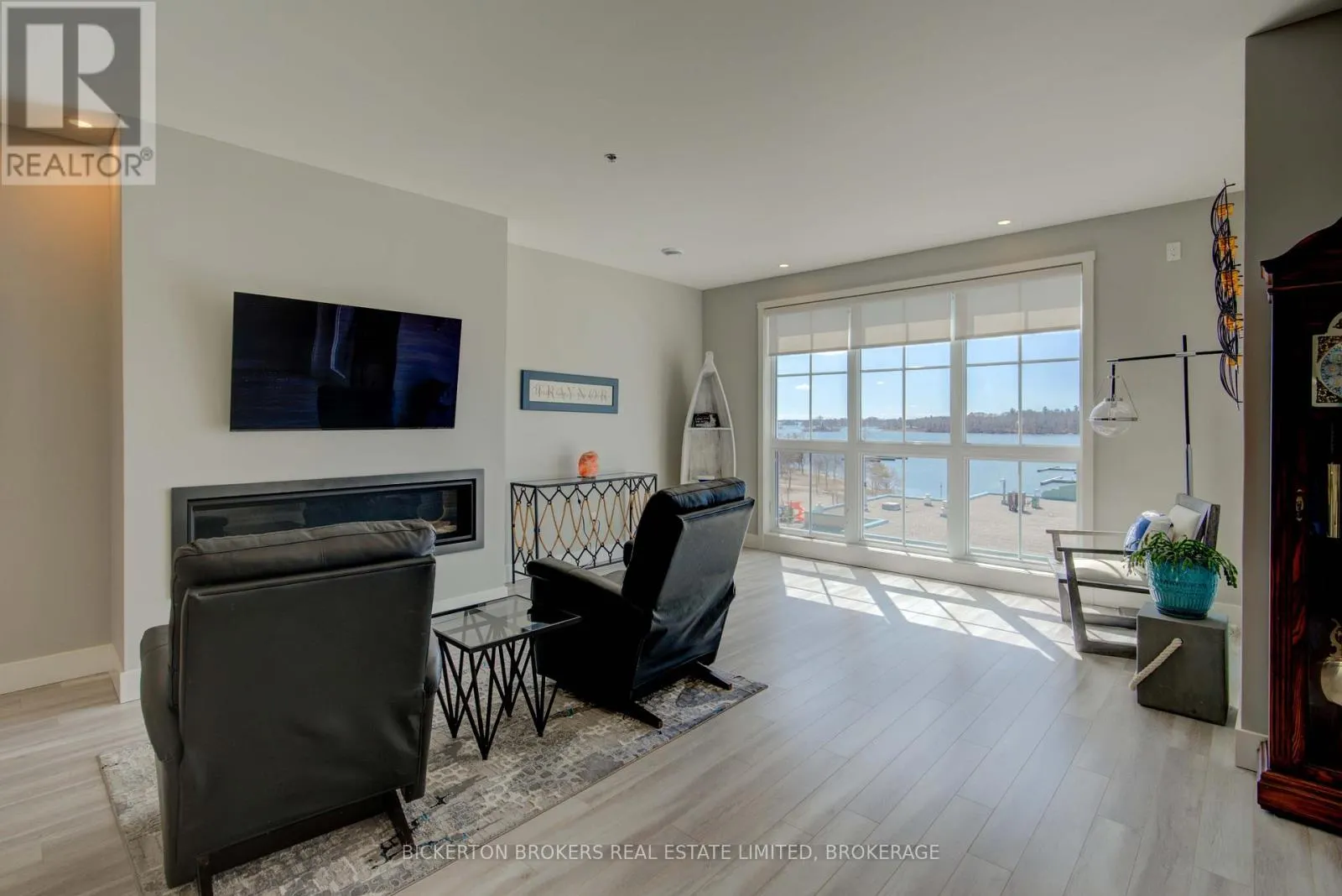 403 - 130 WATER STREET #403