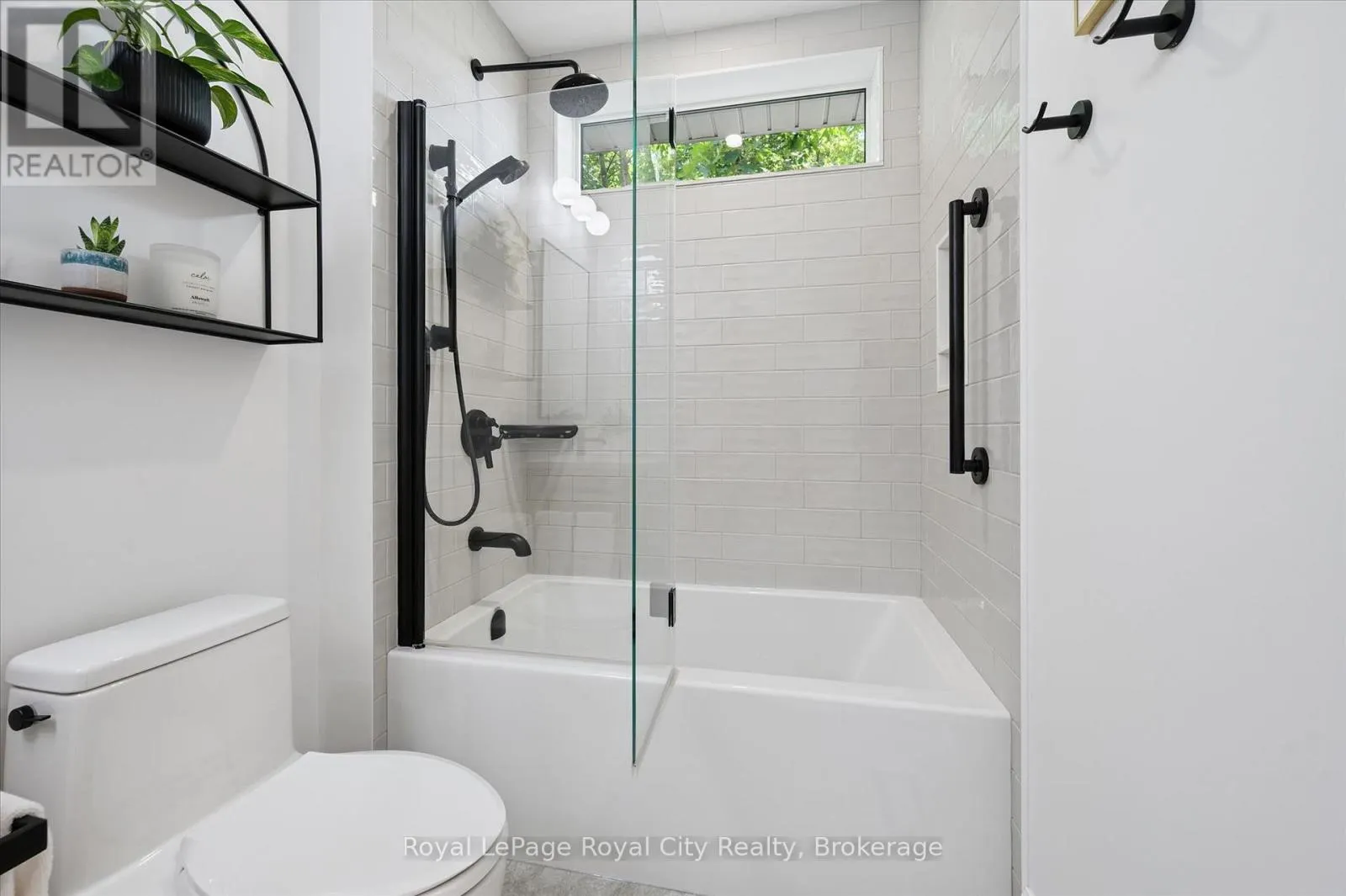 164 KING STREET