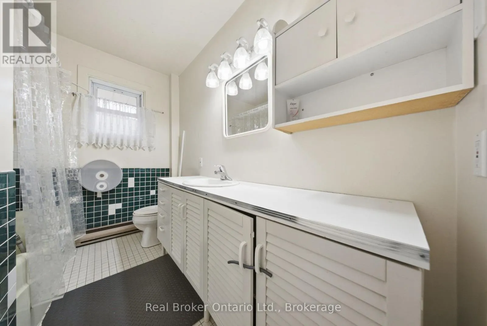88 SUNNYLEA CRESCENT