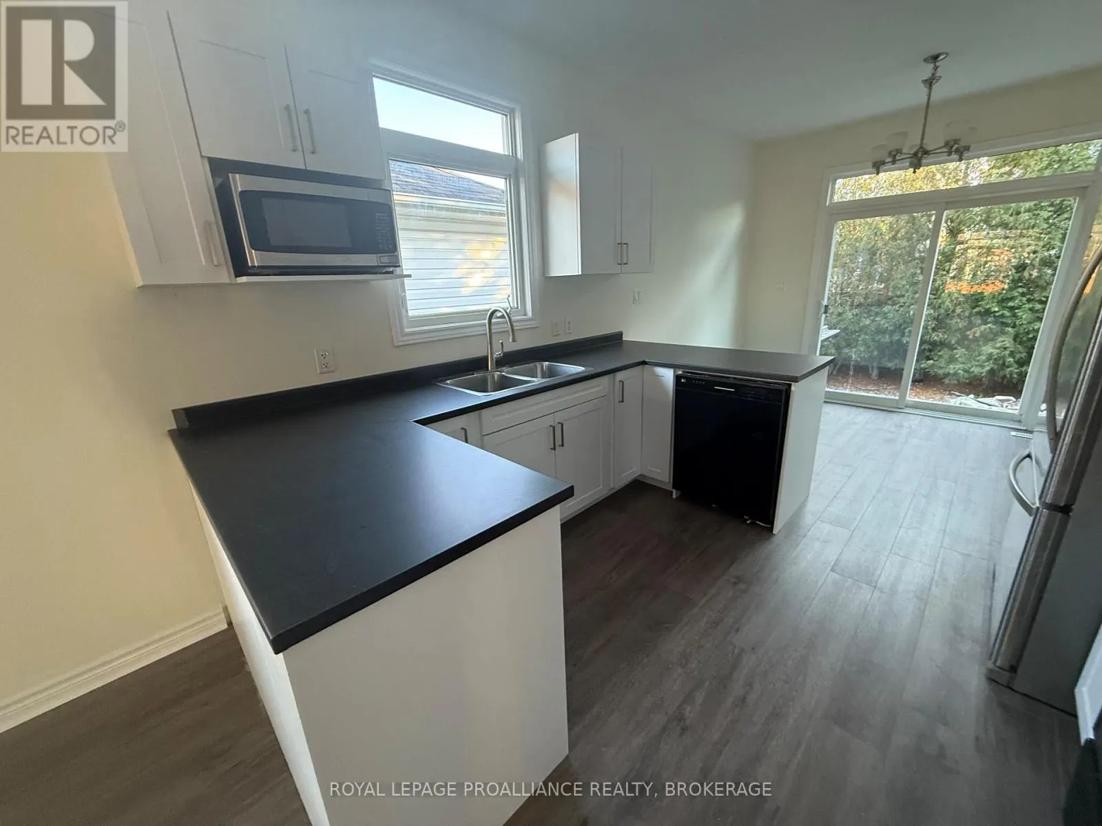 1132 HALIFAX DRIVE