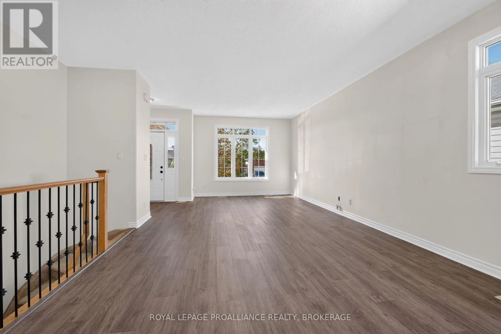 1132 HALIFAX DRIVE