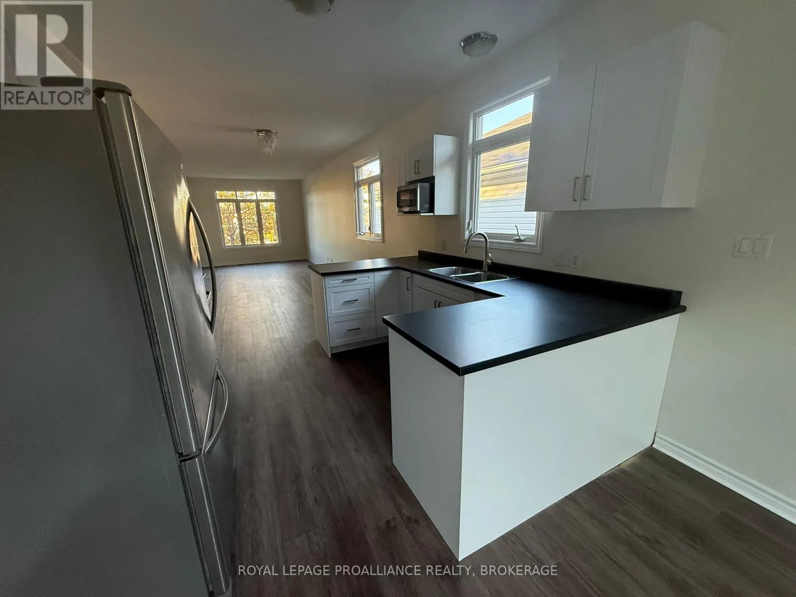 1132 HALIFAX DRIVE