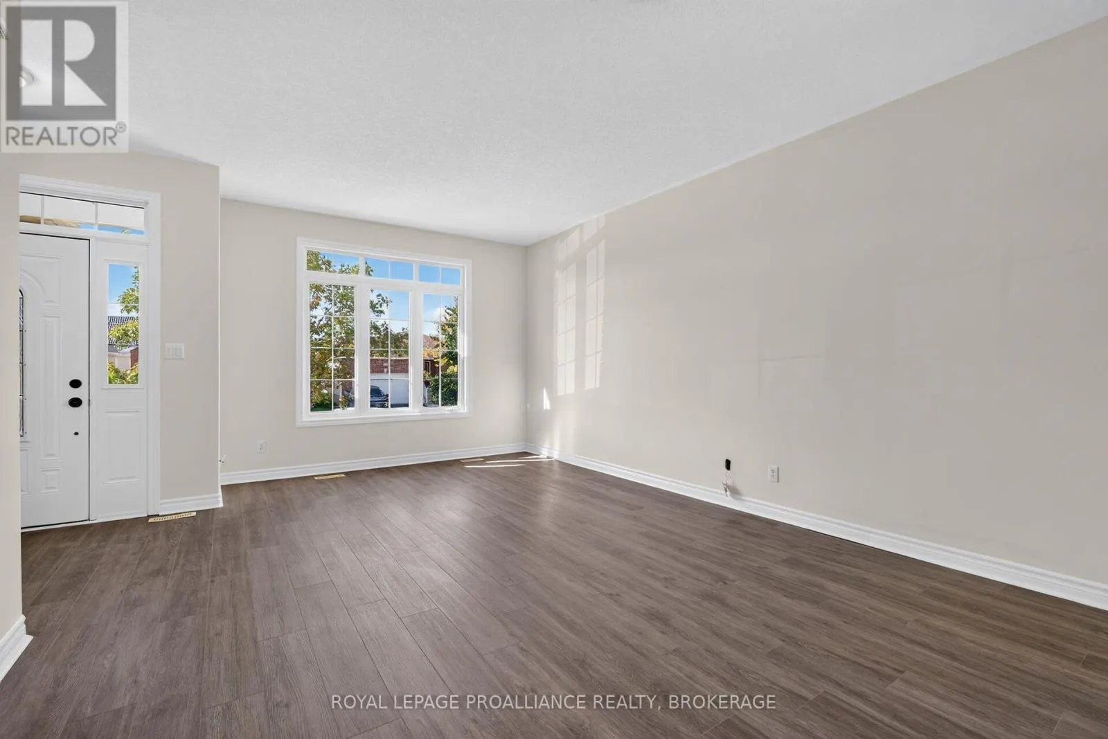 1132 HALIFAX DRIVE
