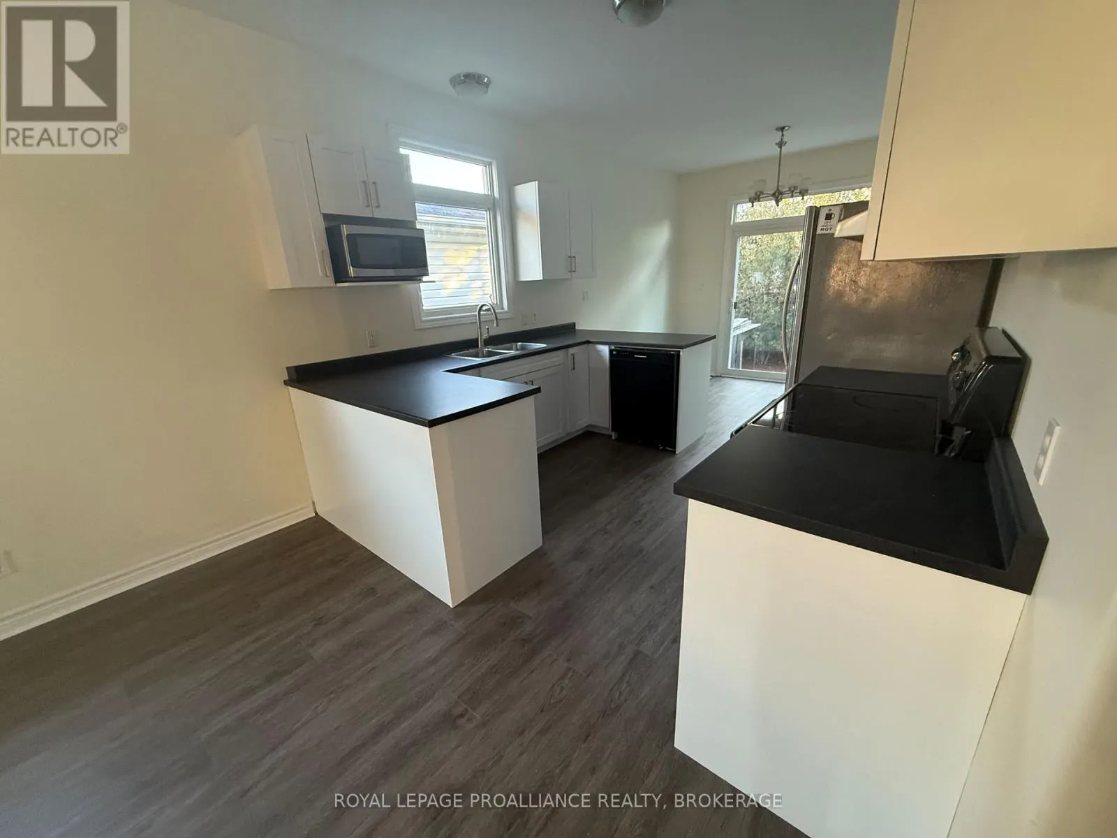 1132 HALIFAX DRIVE