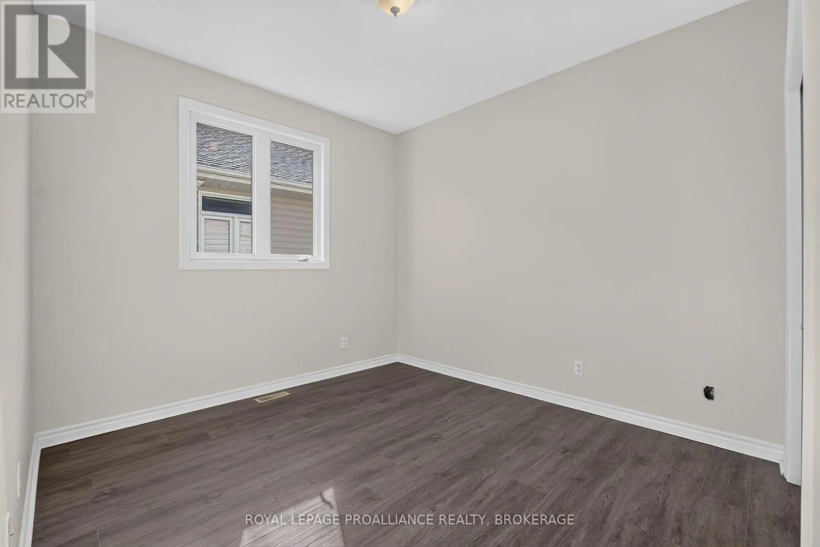 1132 HALIFAX DRIVE