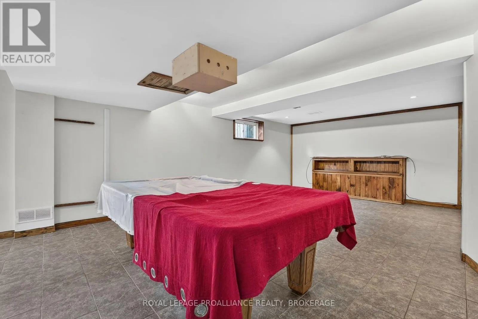 1132 HALIFAX DRIVE