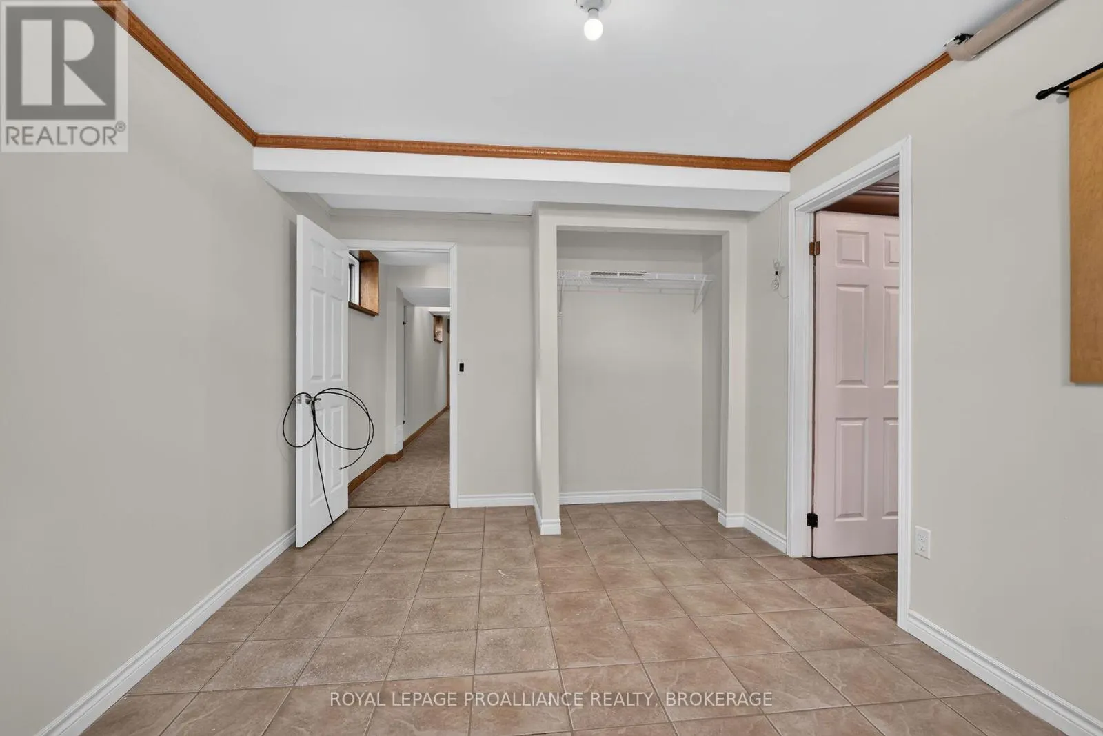 1132 HALIFAX DRIVE