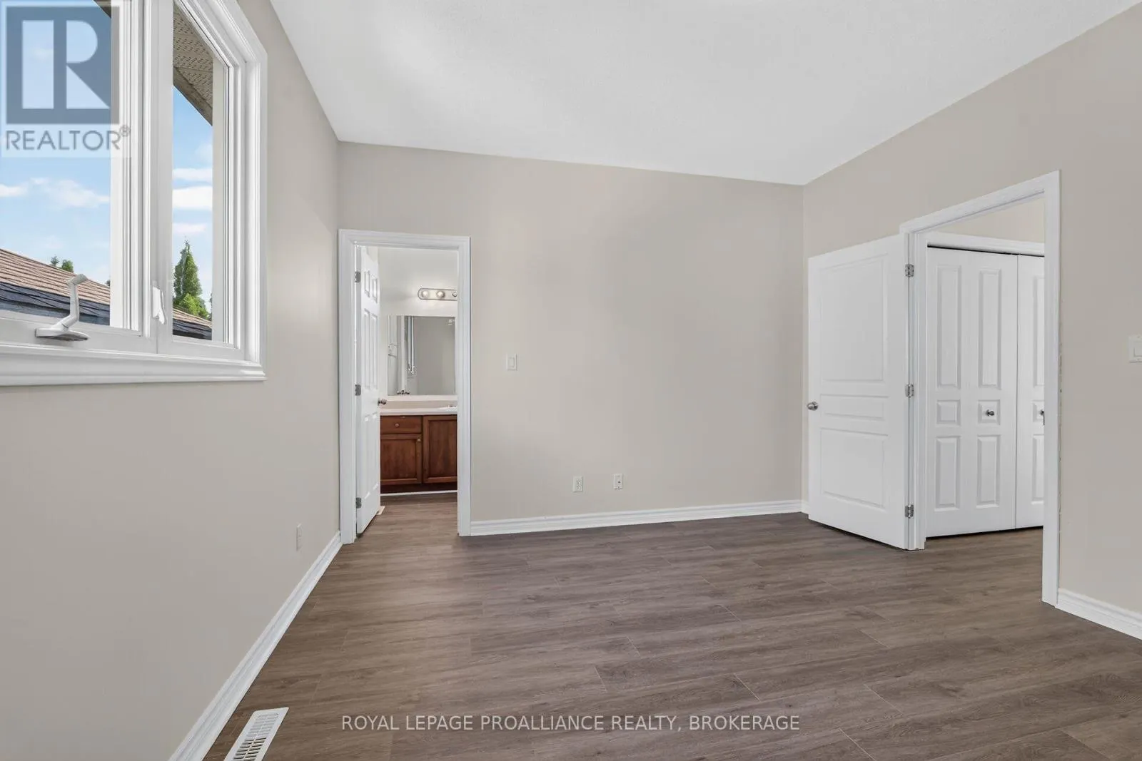 1132 HALIFAX DRIVE