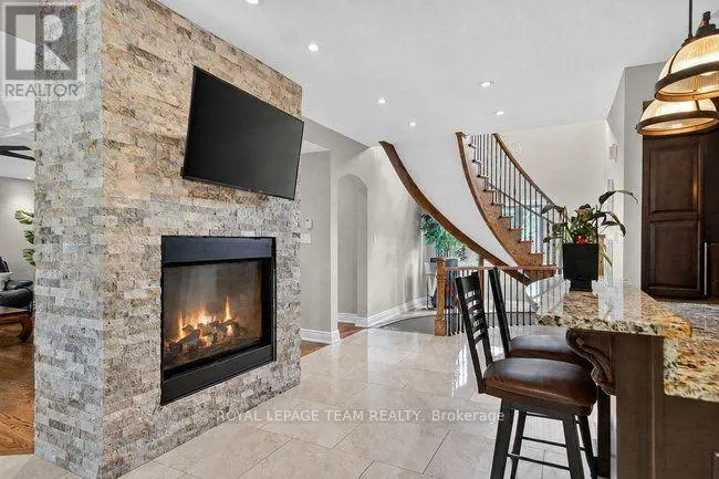 1425 BALMORAL DRIVE