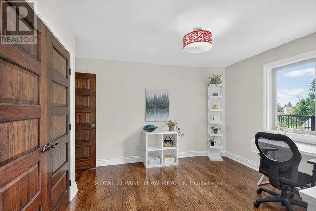 1425 BALMORAL DRIVE