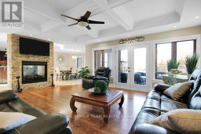 1425 BALMORAL DRIVE