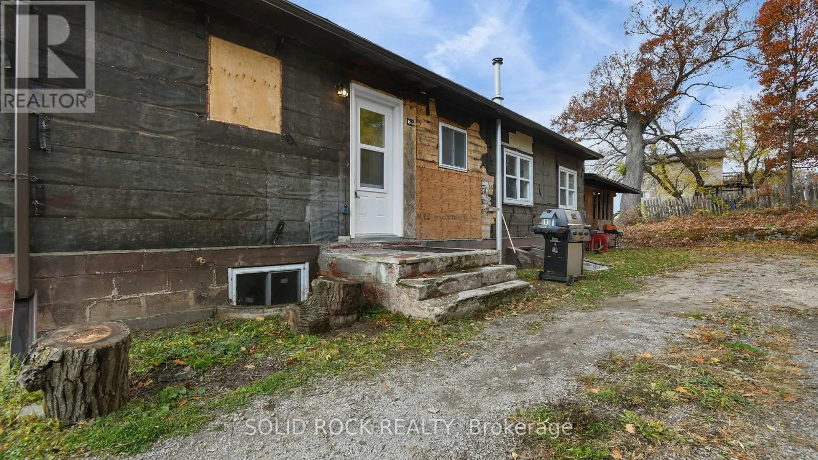 129 WALLACE STREET