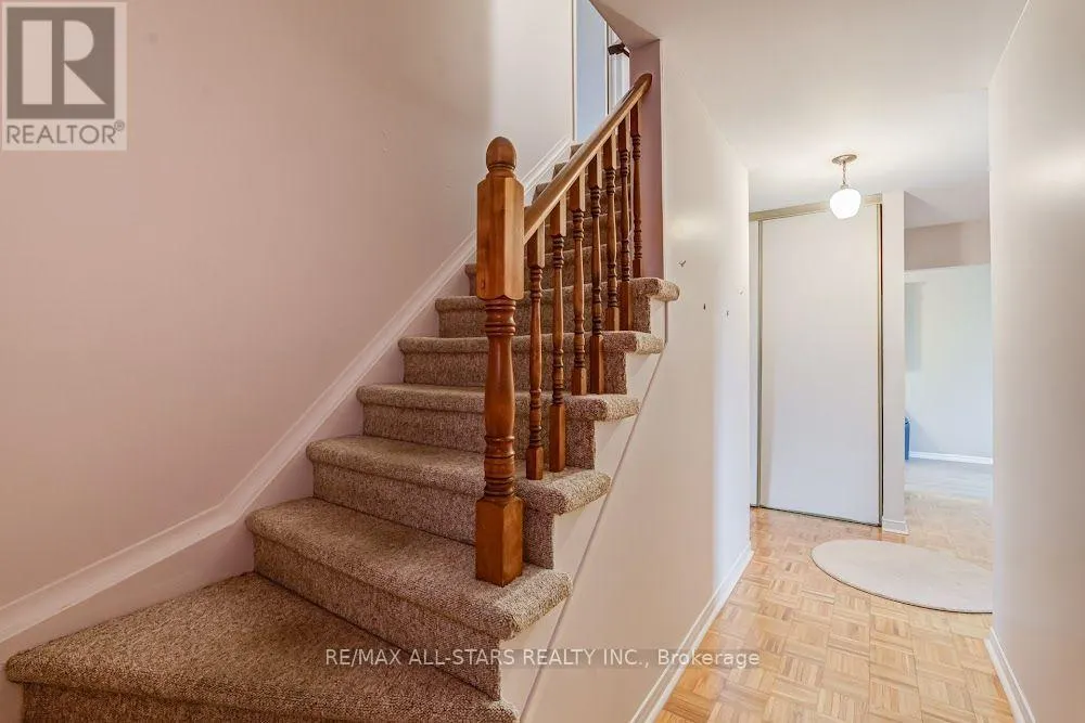 44 STANLEY DRIVE