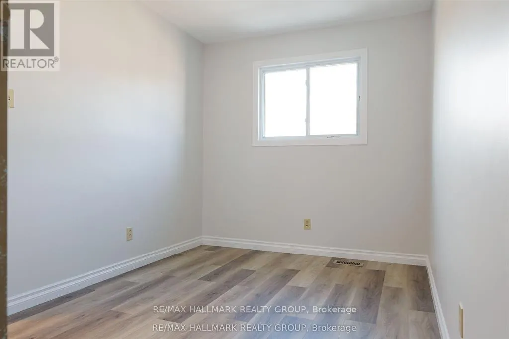 122 - 2624 PIMLICO CRESCENT