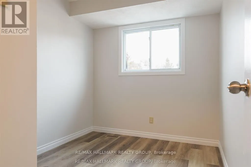 122 - 2624 PIMLICO CRESCENT