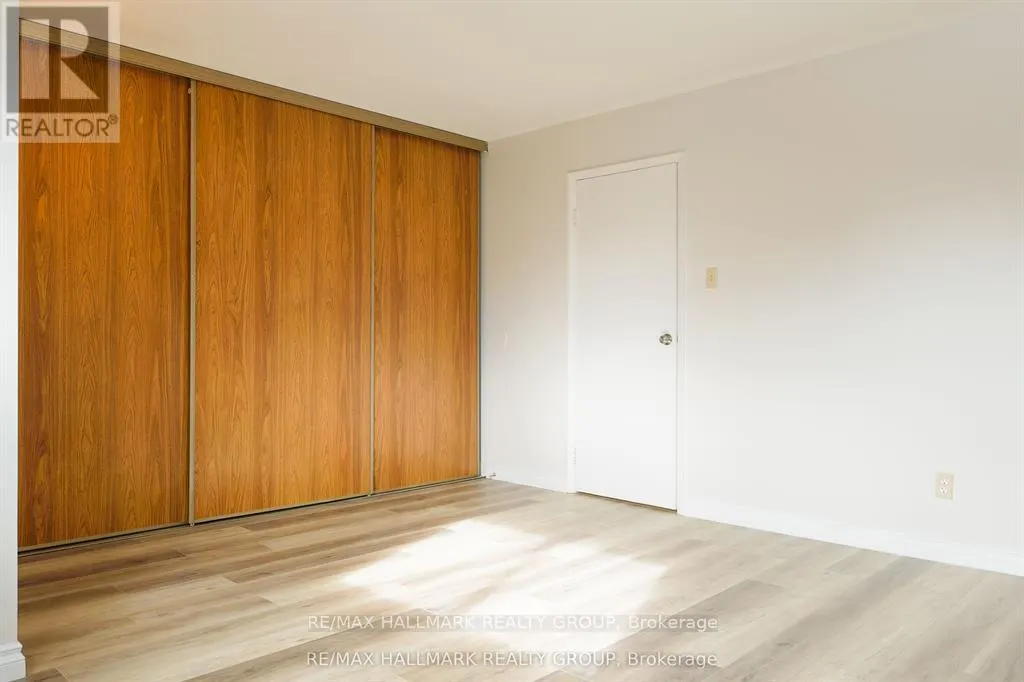 122 - 2624 PIMLICO CRESCENT
