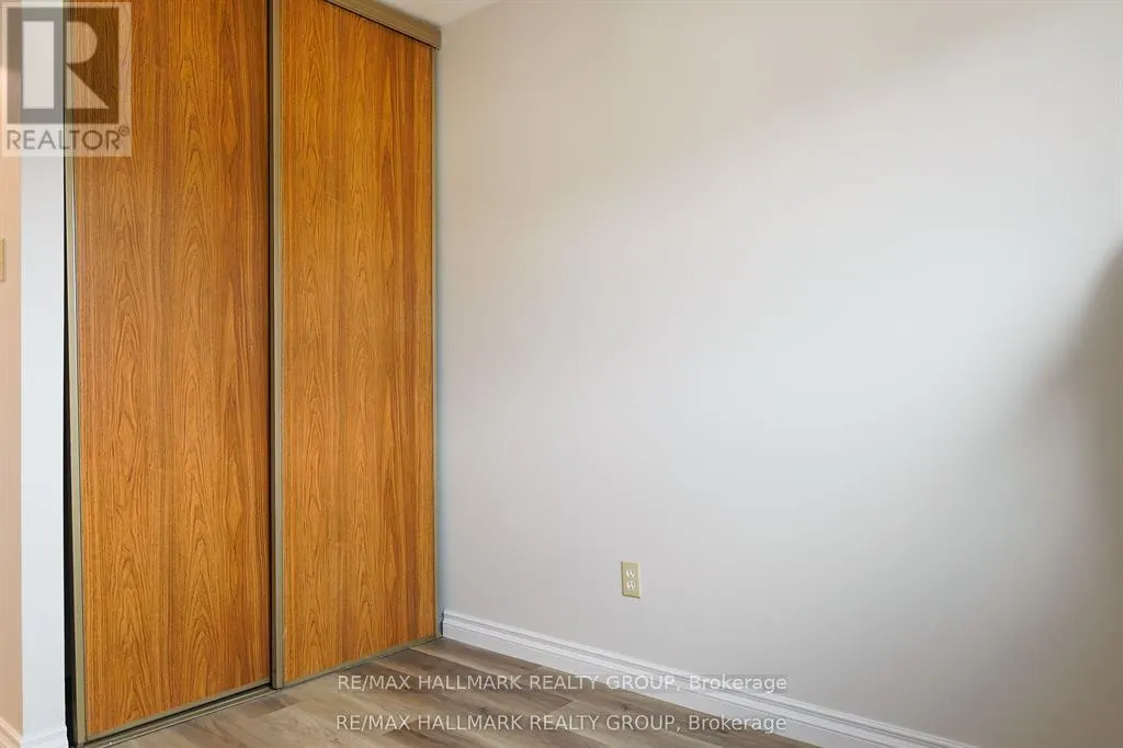 122 - 2624 PIMLICO CRESCENT