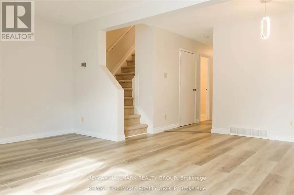 122 - 2624 PIMLICO CRESCENT