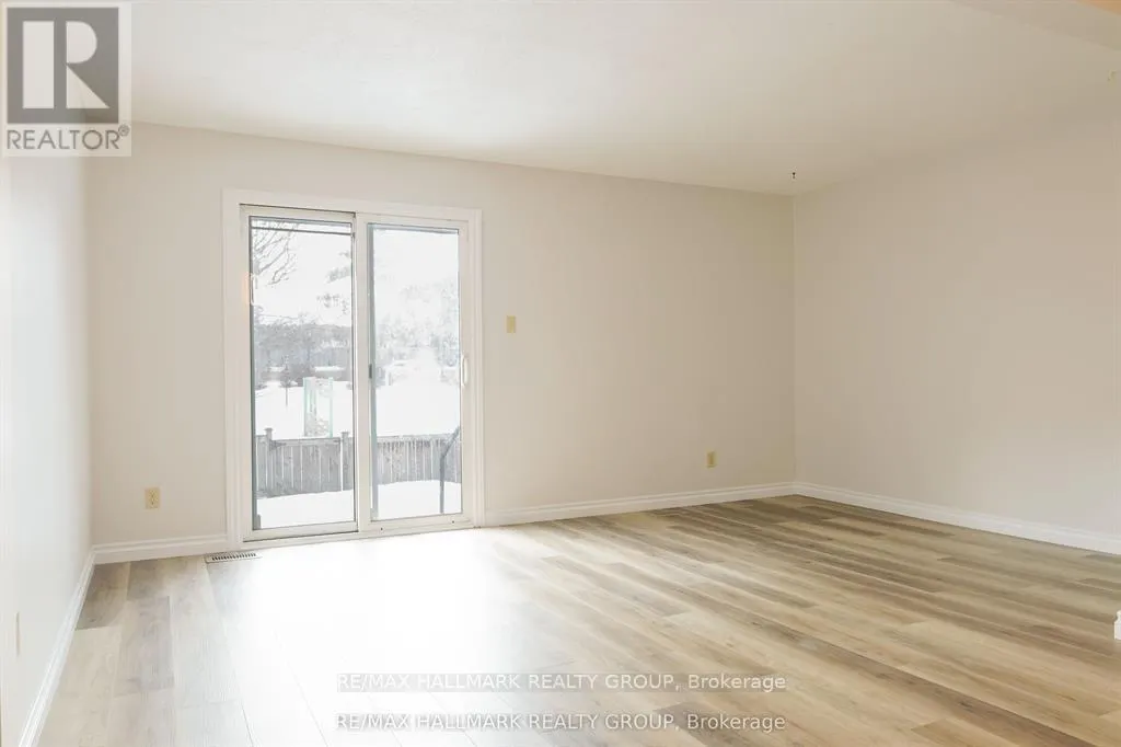 122 - 2624 PIMLICO CRESCENT