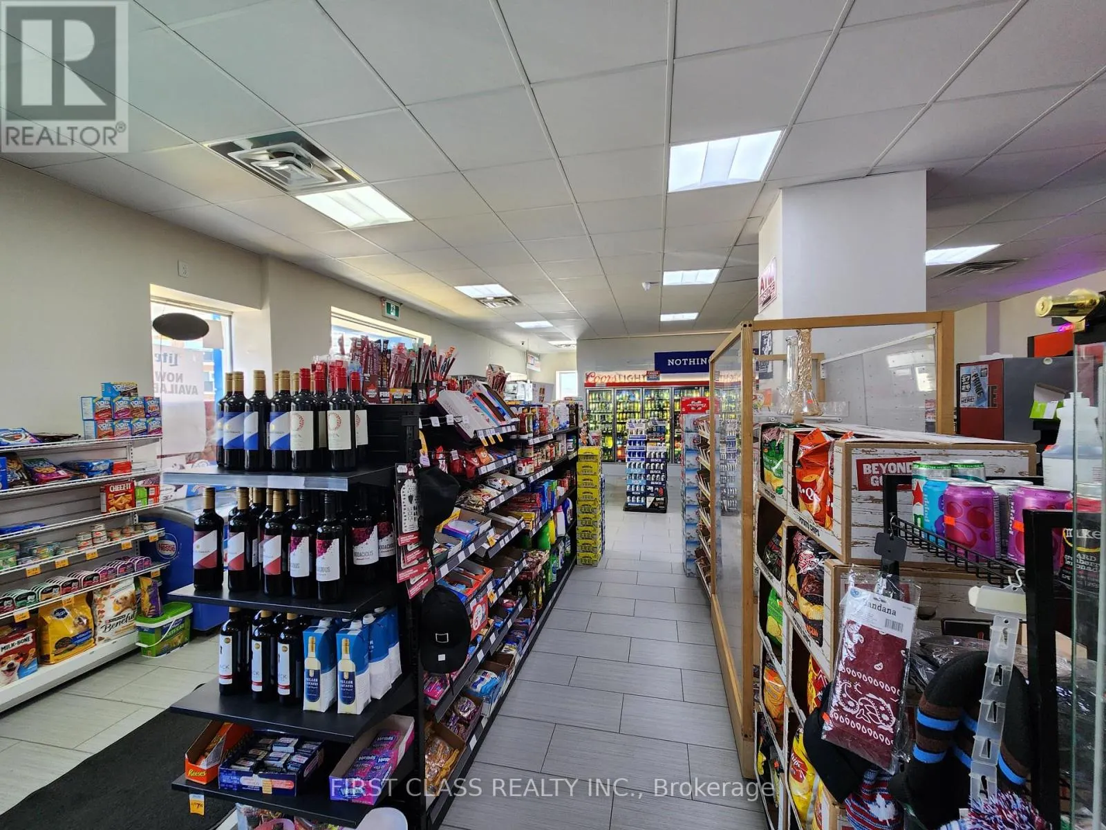 1837 MAIN STREET W