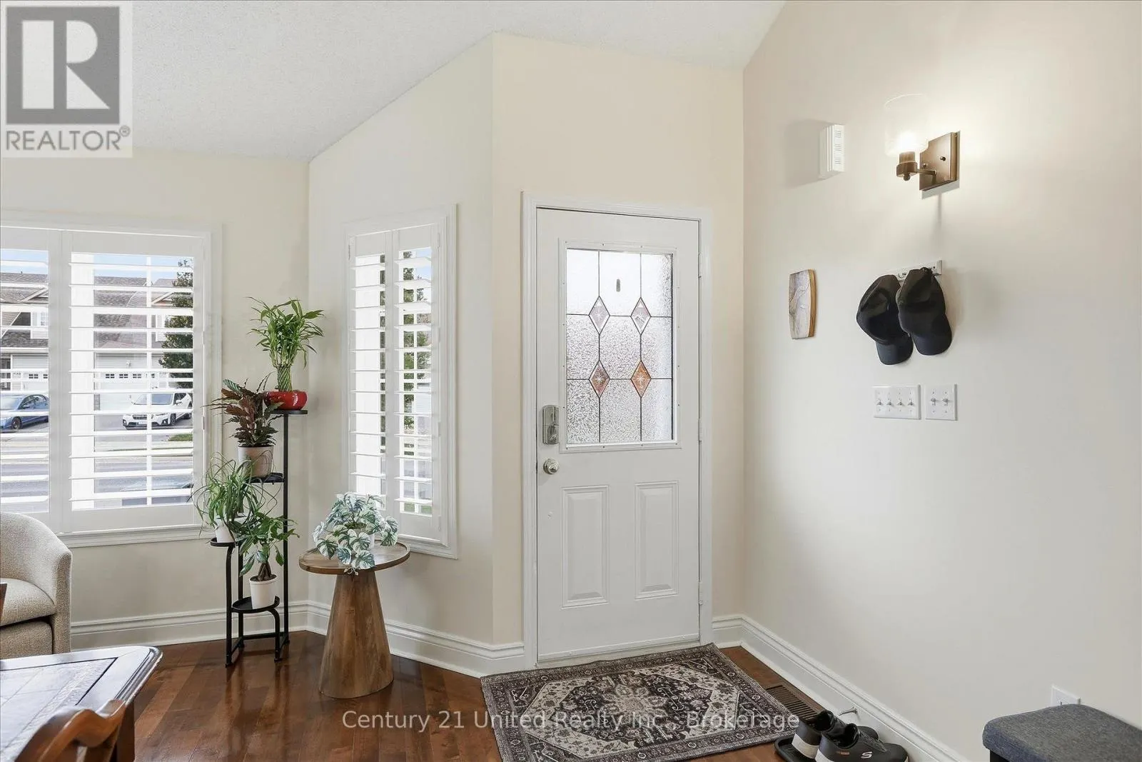 230 COWLING HEIGHTS