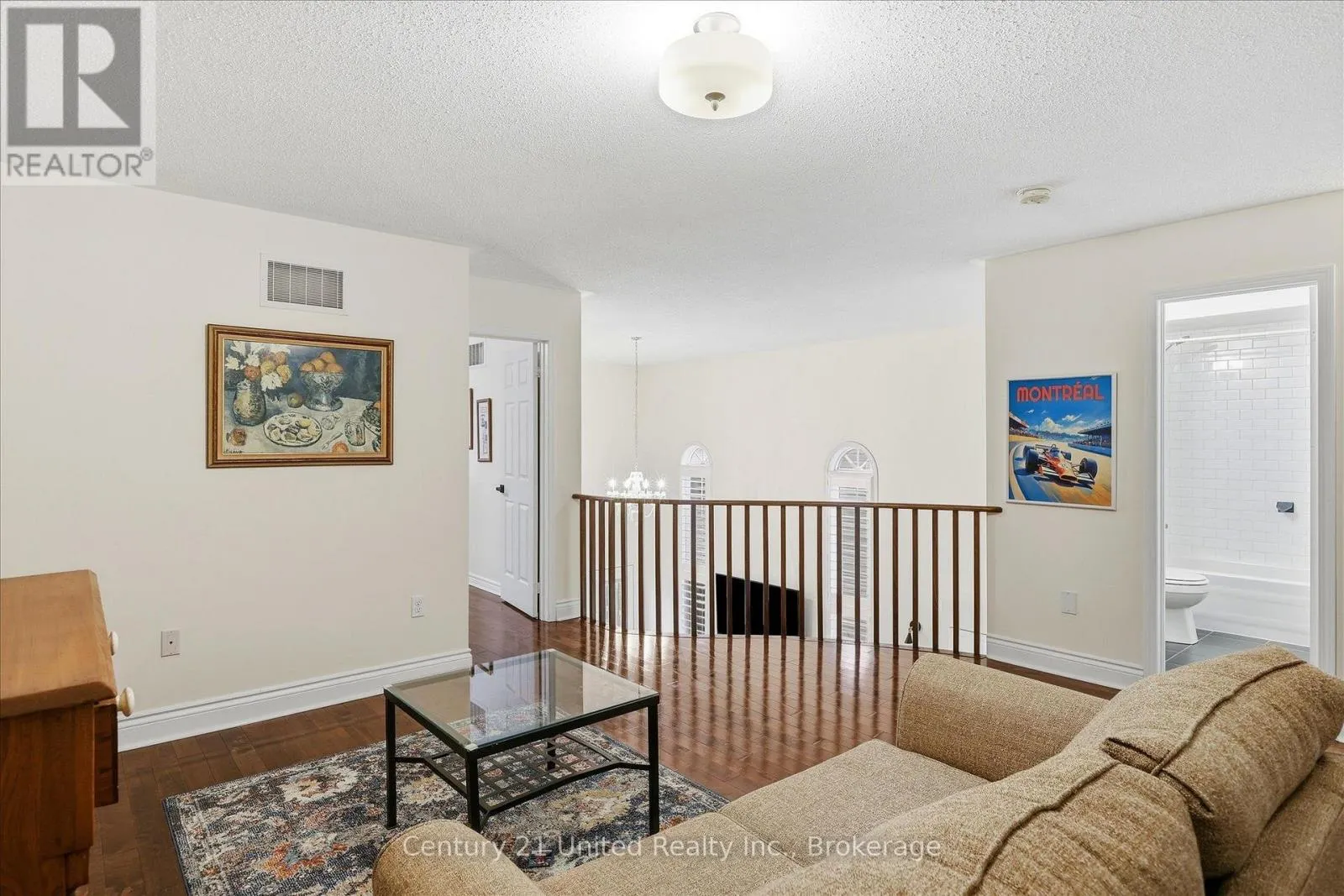 230 COWLING HEIGHTS