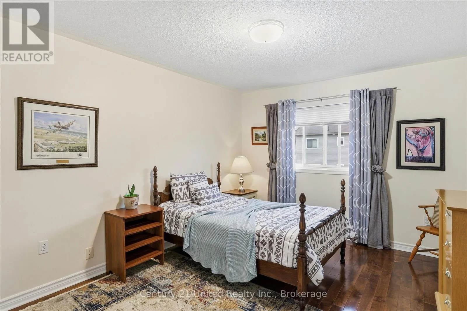 230 COWLING HEIGHTS