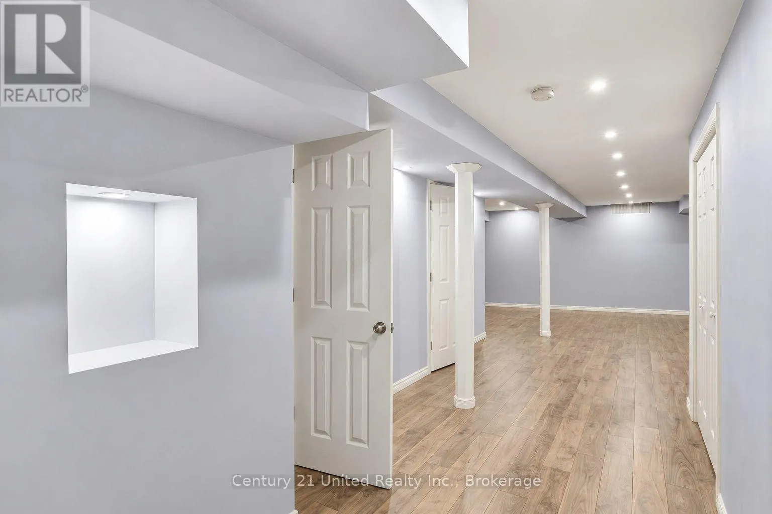 230 COWLING HEIGHTS