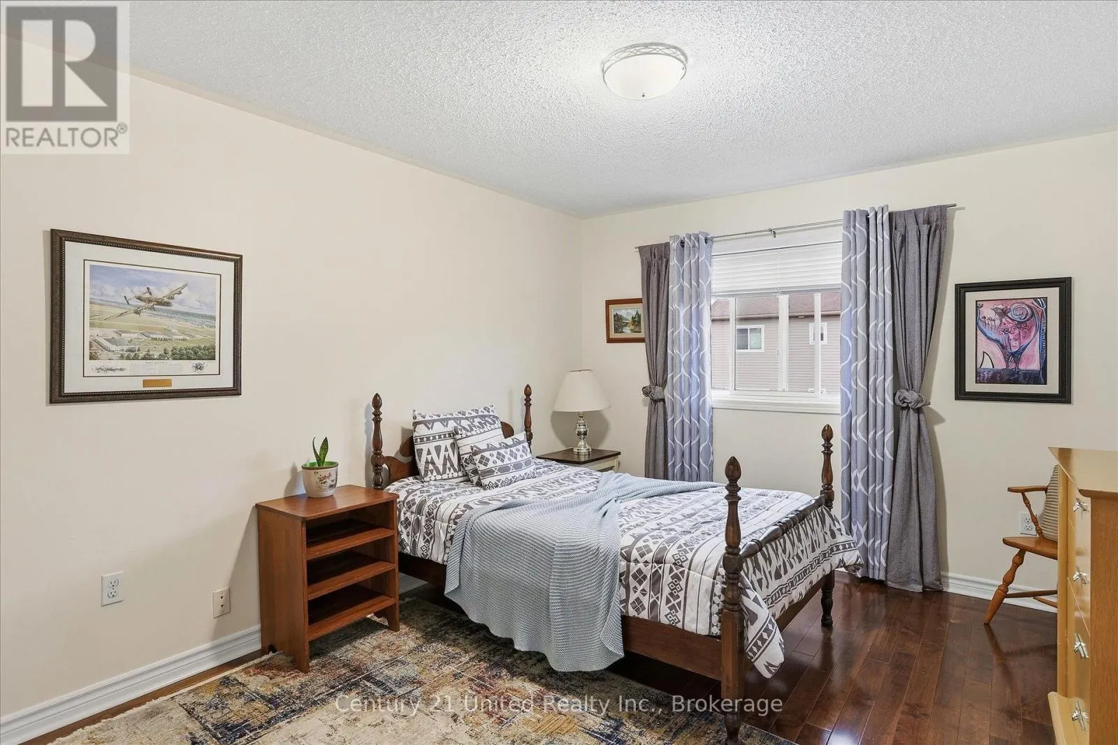 230 COWLING HEIGHTS