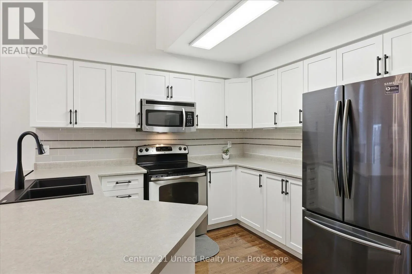 230 COWLING HEIGHTS