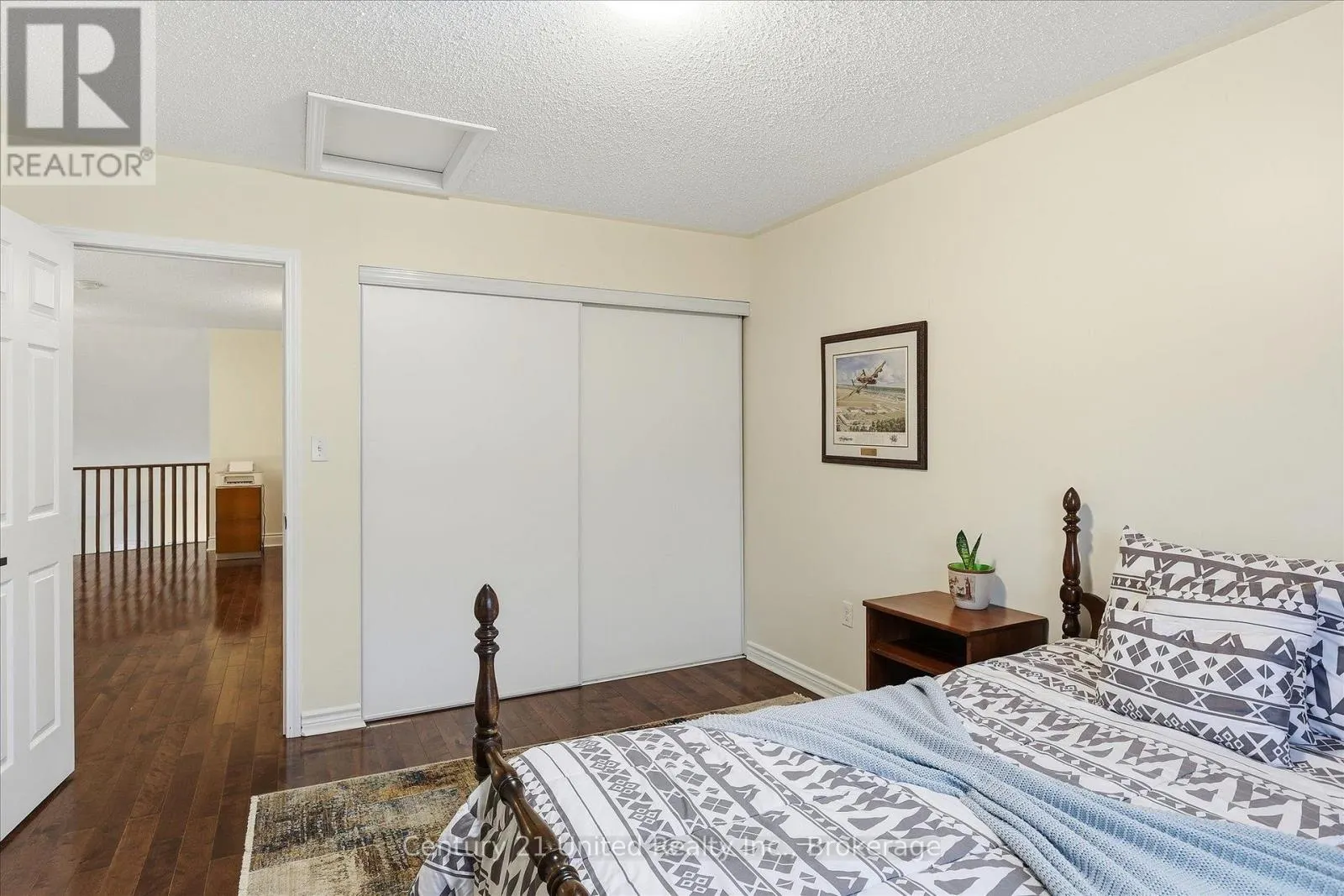 230 COWLING HEIGHTS