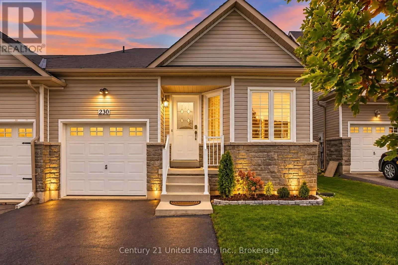 230 COWLING HEIGHTS
