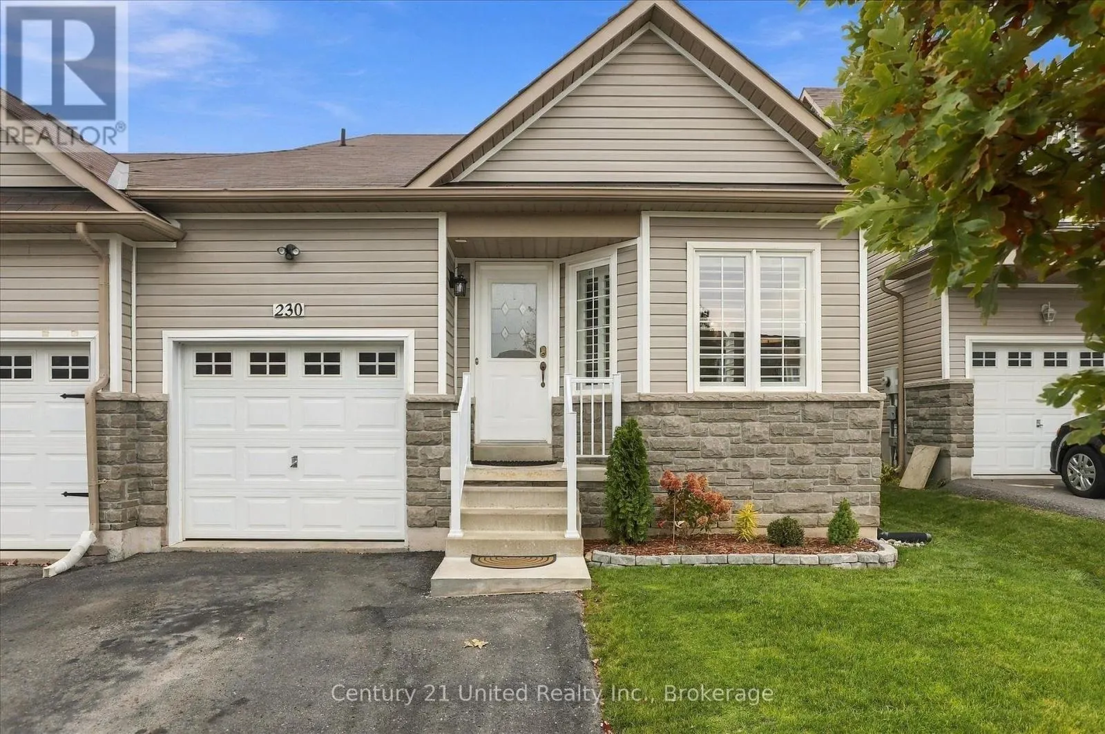 230 COWLING HEIGHTS