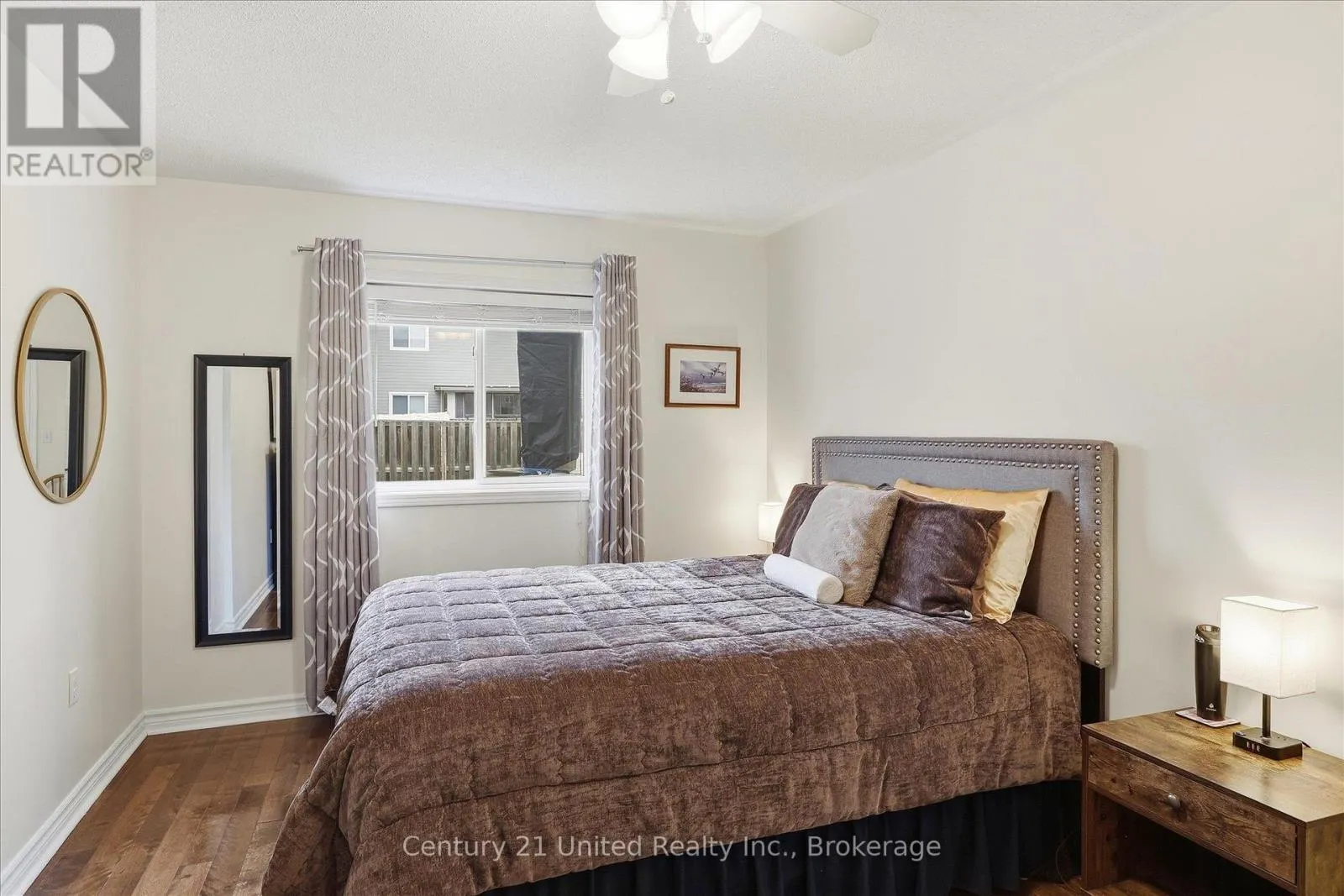 230 COWLING HEIGHTS
