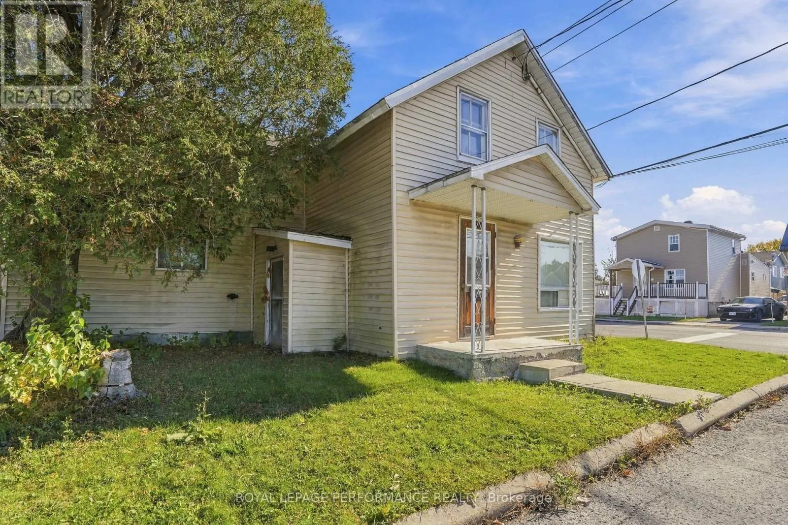 325 KITCHENER STREET