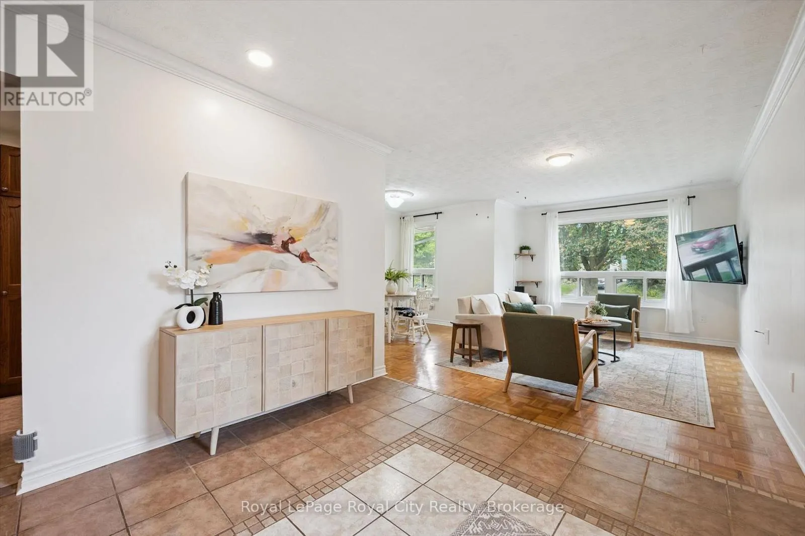 29 MCILWRAITH CRESCENT