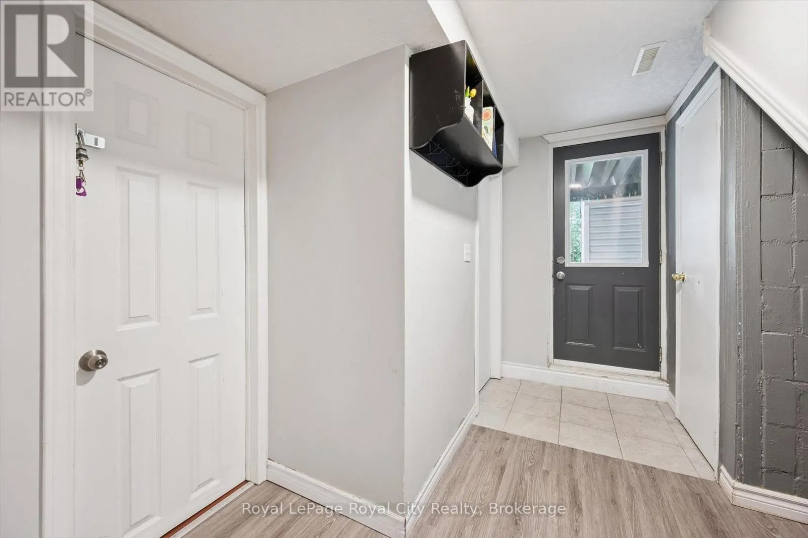 29 MCILWRAITH CRESCENT