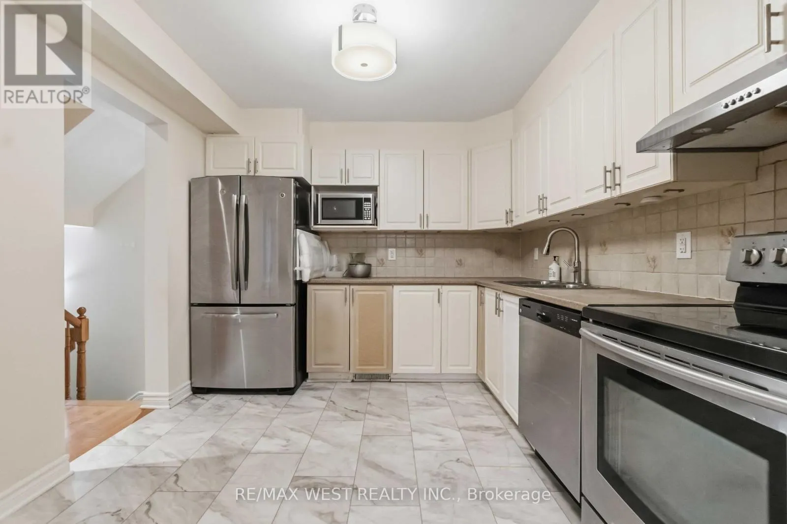 140 LERTA WAY