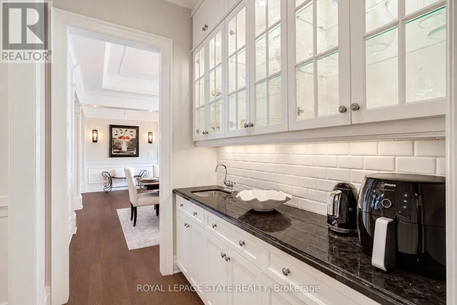 1043 JERSEYVILLE ROAD W