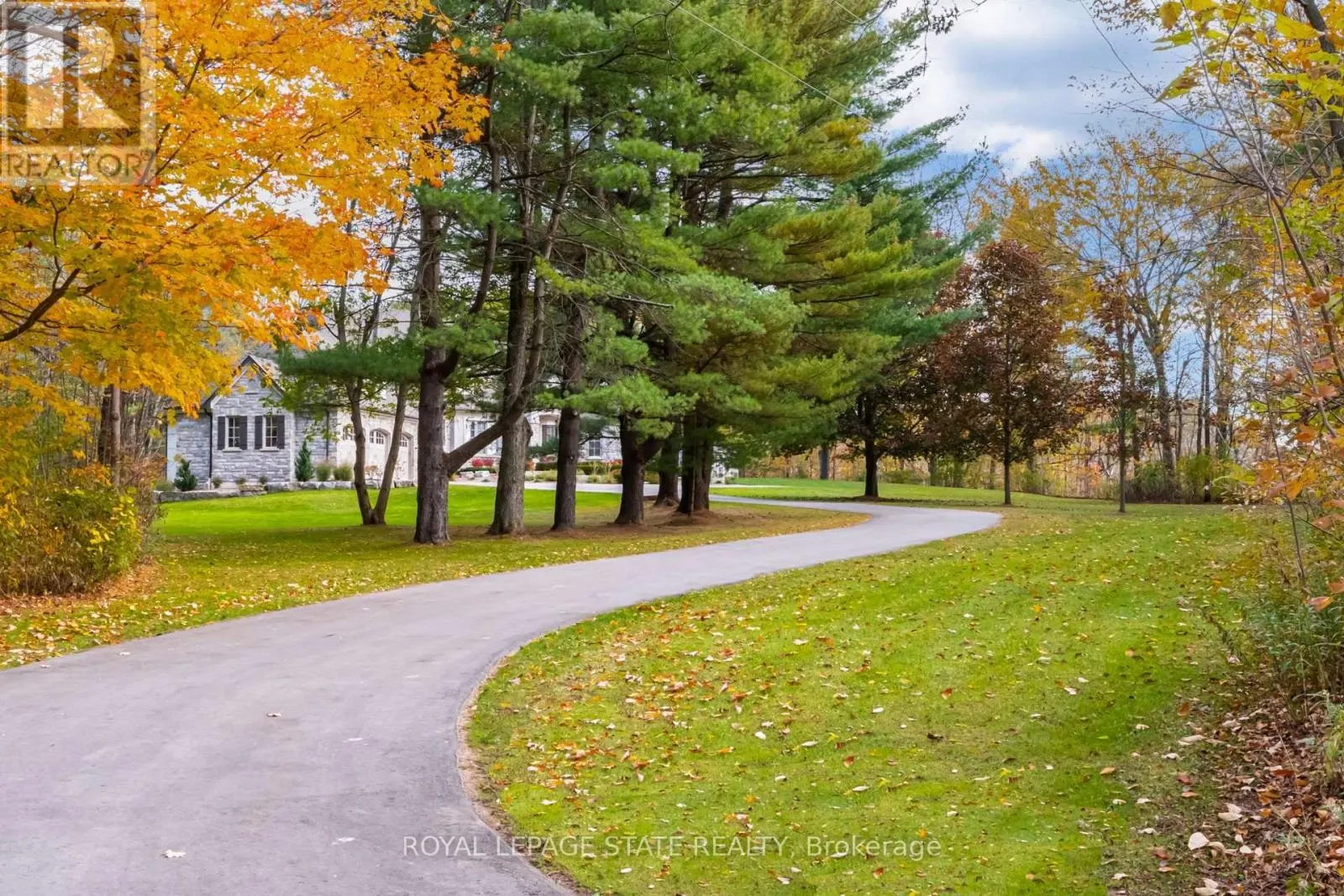 1043 JERSEYVILLE ROAD W