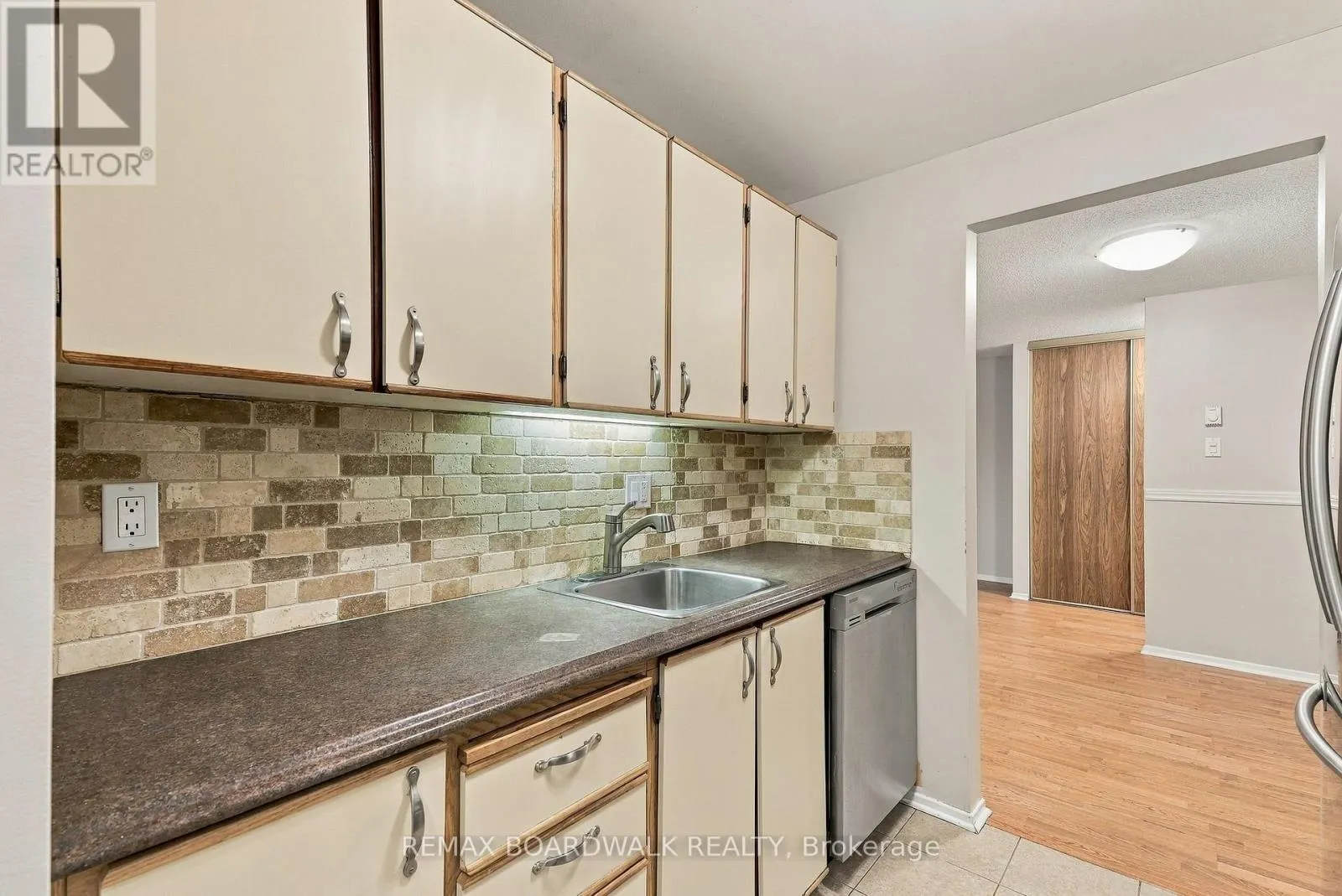 416 - 6434 BILBERRY DRIVE