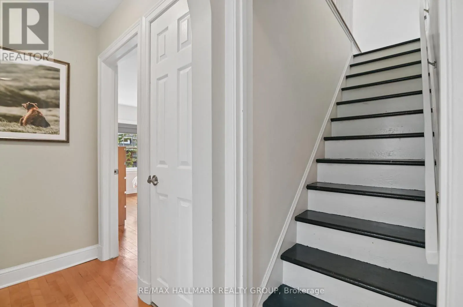 132 RENFREW AVENUE