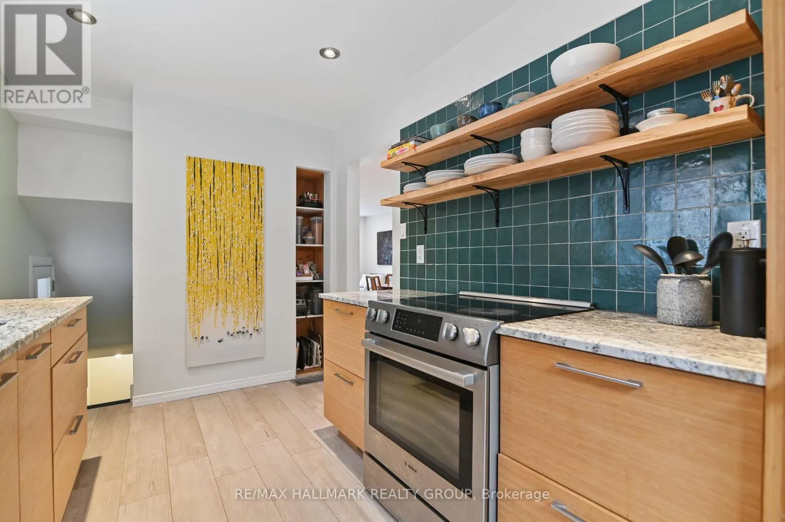132 RENFREW AVENUE