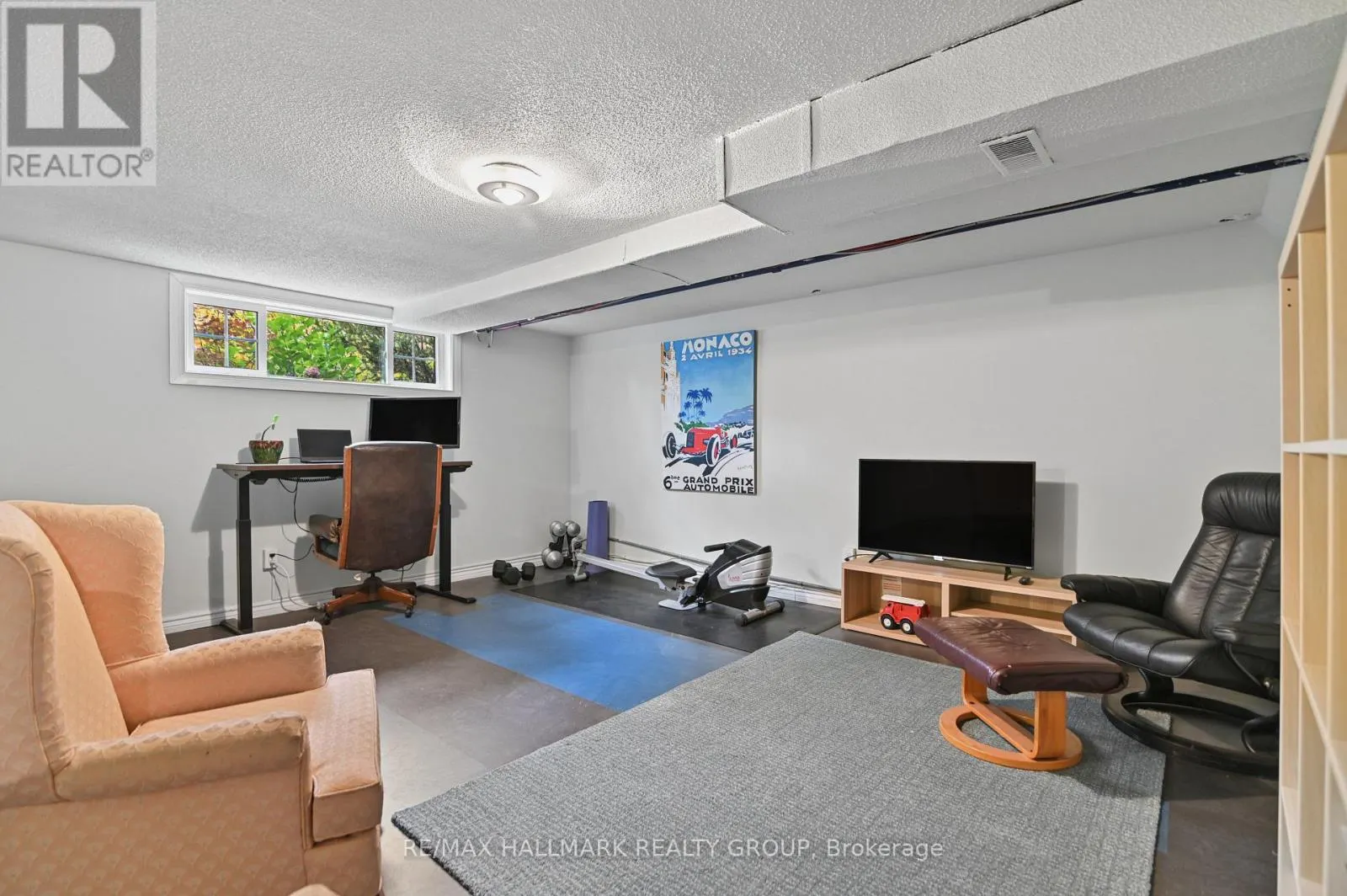 132 RENFREW AVENUE